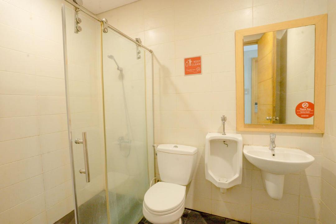 Life Hotel Stasiun Kota 수라바야 객실 사진